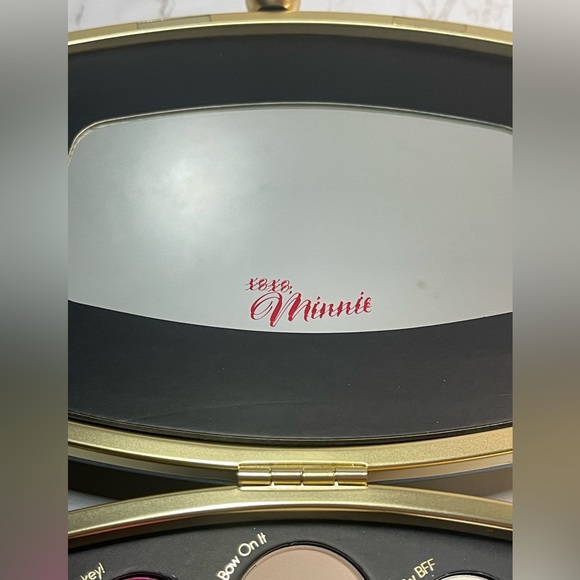 Disney Minnie Beauty by Sephora Eyeshadow Palette - Picture 3 of 5